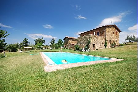 Tuscany vacation villa